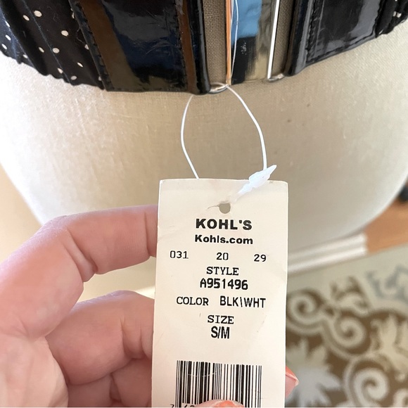 NWT Apt. 9 Polka Dots Stretch Belt Black and White S/M - Picture 3 of 6